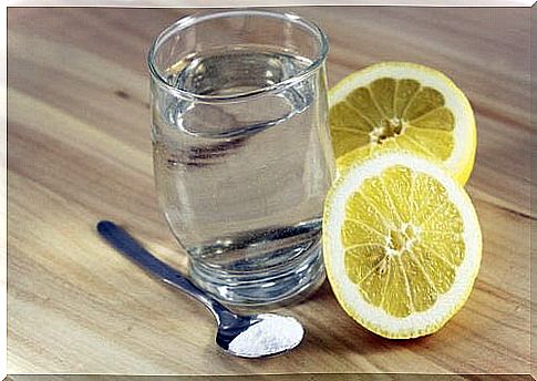 5 natural remedies for controlling your blood pressure: water with lemon, salt and sugar