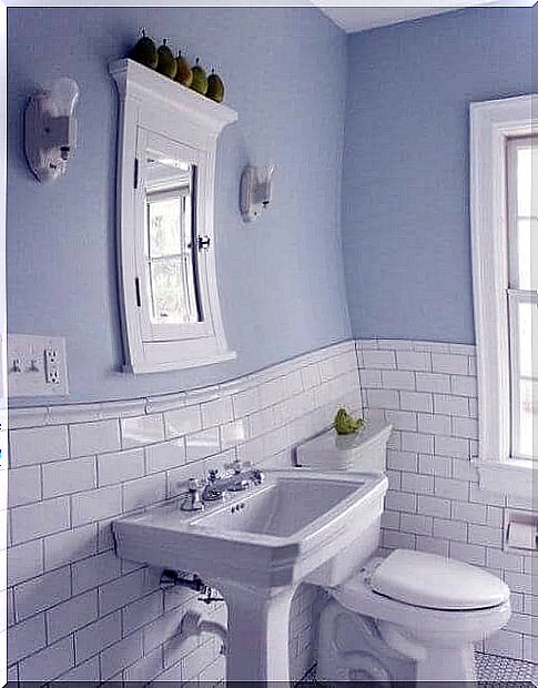 Colored walls to decorate your bathroom