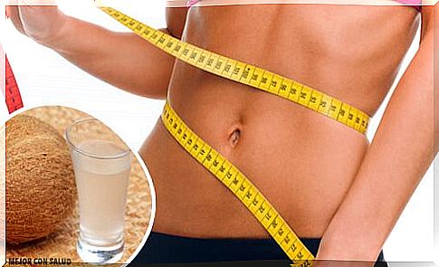 A flatter belly with coconut water in 14 days