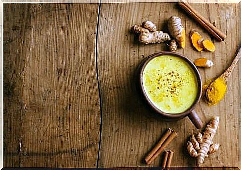 Turmeric treatments for healthy skin