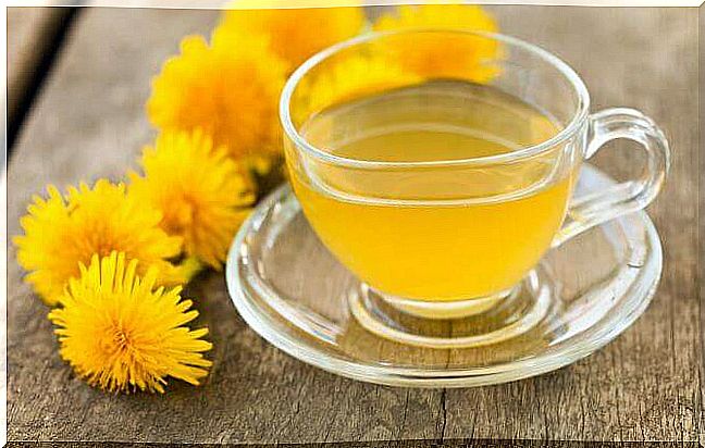 Dandelion tea