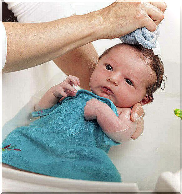 baby in the bath