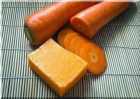 This is how you make a carrot soap